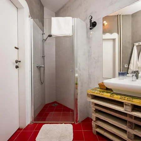 Na Poznanskiej * Varšava