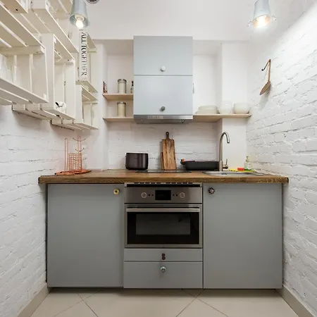 Na Poznanskiej Warschau