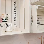 Na Poznanskiej Lejlighed Warszawa