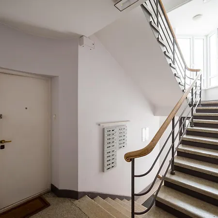 Na Poznanskiej Apartmán